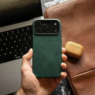 Andar The Aspen Leather Phone Case (Hunter Green) for iPhone 17 Pro Max / iPhone 17 Pro