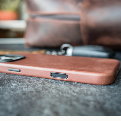 Andar The Aspen Leather Phone Case (Brown) for iPhone 16 Pro Max / iPhone 16 Pro (Camera Control Button / Cutout)